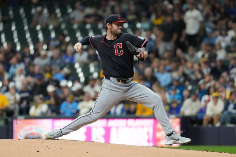 Cleveland, Williams battered by Brewers
